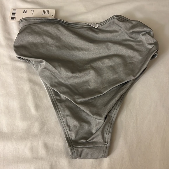 Nwt out from under silver high-waisted vintage style ruched bikini bottoms m - Picture 9 of 13